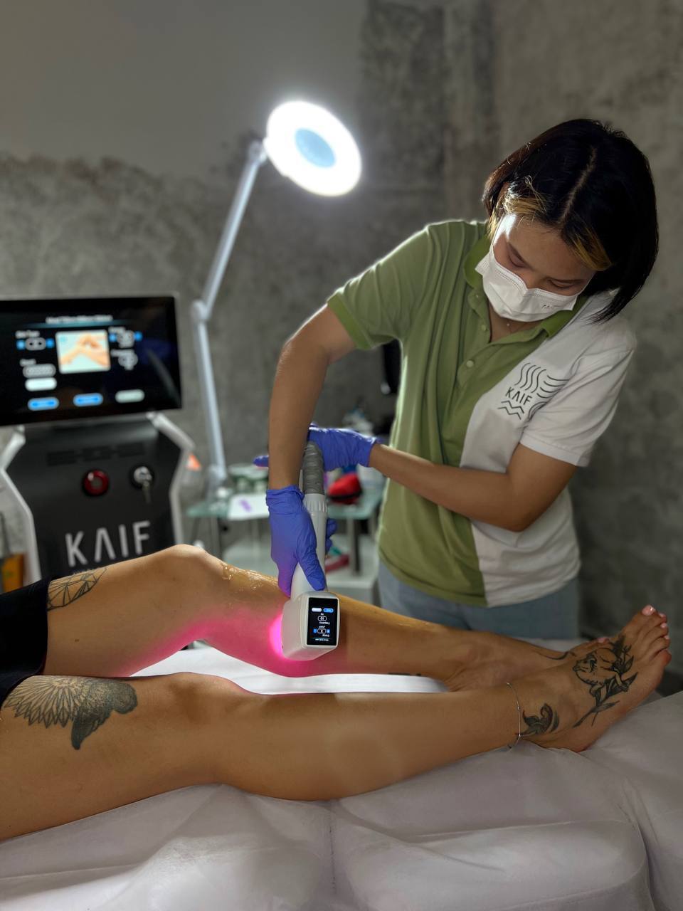 Laser hair removal procedure at the KAIF Jungle Club & Spa beauty salon.